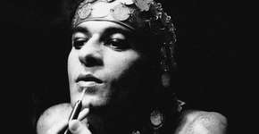 Senac Santo Amaro recebe exposição com figurinos de Ney Matogrosso