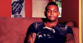 Ex-Botafogo, Jobson é preso suspeito de estuprar 4 meninas