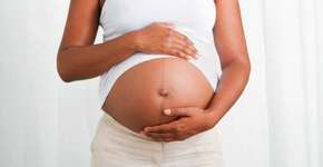 Gravidez na adolescência cai ao menor nível em 18 anos em SP