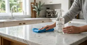 Demorei muito para entender por que o vinagre não deve ser usado em bancadas de mármore