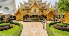 Conheça um dos templos budistas mais belos da Tailândia