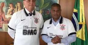 Bolsonaro veste camisa do Corinthians e revolta torcedores