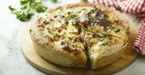 O segredo da torta de cogumelos perfeita está aqui; aprenda agora