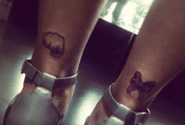 As tatuagens de emojis são algumas das novas tendências que inspiram desenhos (Imagem: Reprodução/Instagram)