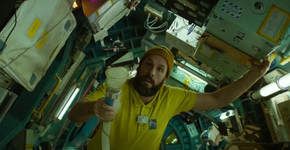 Você nunca viu Adam Sandler assim: filme dramático com o ator está escondido na Netflix