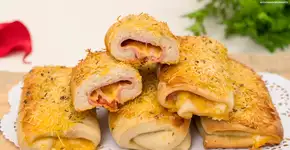 Salgado “joelho crocante” de presunto e queijo