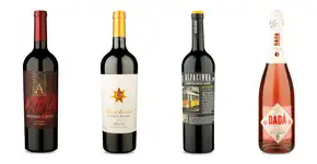 Leve 4, pague 2: Wine faz promoção imperdível de espumantes e vinhos importados