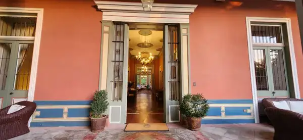 Entrada principal do casarão