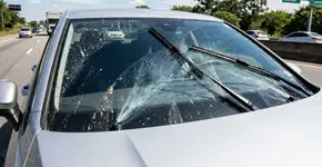 Como fazer fluido de limpador de para-brisa caseiro: a receita para a mistura perfeita para limpar o vidro do carro