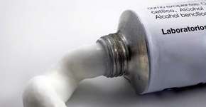 Descubra como economizar na compra de produtos de farmácia