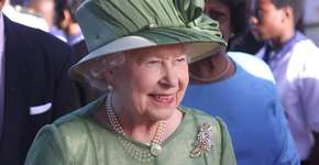 Rainha Elizabeth 2ª tem passagem secreta que liga palácio a bar