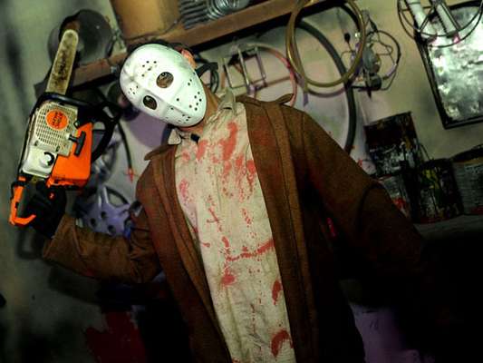 Monstros da Noite do Terror do Playcenter aterrorizam a galera durante o evento. Foto: Divulgação