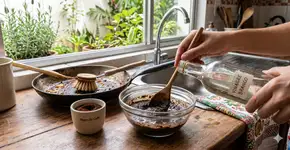 Vinagre na borra de café: essa dica de limpeza pouco conhecida é uma das mais eficazes