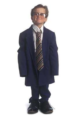 Preto e azul estão entre as cores preferidas dos empregadores, segundo a pesquisa  