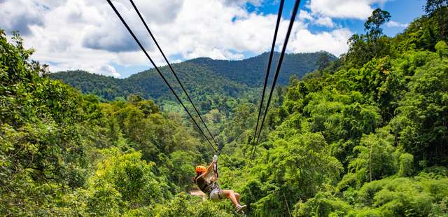 Tirolesa Voo da Serra