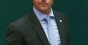 ‘Só o pessoal Paulo Freire’ fala mal do MEC, diz Eduardo Bolsonaro