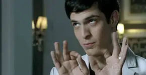 Mateus Solano reviverá Félix nos cinemas