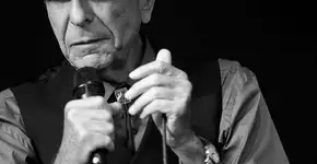 Leonard Cohen morre aos 82 anos, relembre seus sucessos