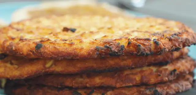É de verdade! Pão de queijo de frigideira