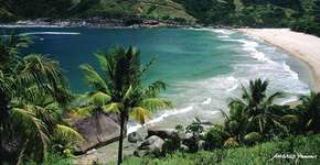 Ilhabela é ótima opção para descansar e aproveitar o feriado