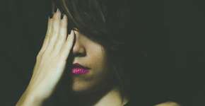 Violência doméstica não é só agressão física; saiba identificar