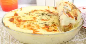 Palmito de pijama cremoso com batata e muito queijo derretido