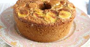 Bolo de banana com aveia e sem farinha trigo