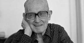 Poemas inéditos de Carlos Drummond de Andrade são descobertos em São Paulo