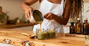 Velas artesanais com aromas de personagens de Percy Jackson