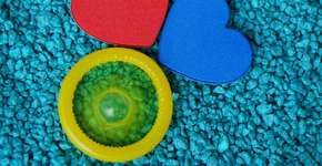 Na era dos apps de paquera, OMS alerta para epidemia de DSTs