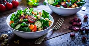 Estudo aponta dieta que reduz colesterol ruim em pessoas com doença cardíaca