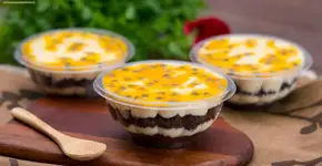 Bolo no pote superfácil sem liquidificador ou batedeira