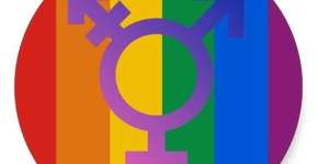 Estudantes poderão usar banheiro de acordo com sua identidade de gênero