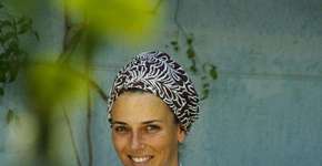 A melhor chef mulher da América Latina, Helena Rizzo, ensina a fazer risoto de beterraba