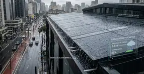 Sem sol, sem vento: Cientistas estão transformando gotas de chuva em impulsos elétricos, abrindo caminho para uma nova fonte de energia