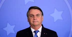 Manifestantes realizam ato pró-Bolsonaro