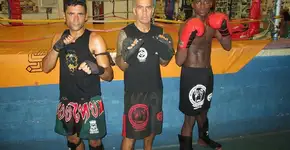 Tihuana, Strike e Planta & Raiz se apresentam gratuitamente