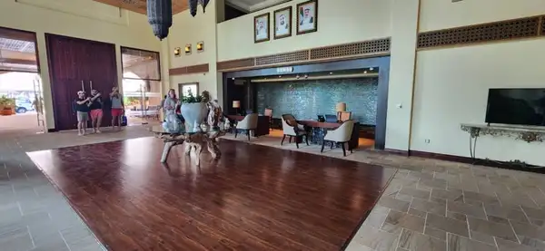 Desert Islands Resort & Spa by Anantara