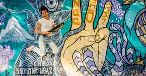 Instrumento inspirado em violão é perfeito para nômades digitais