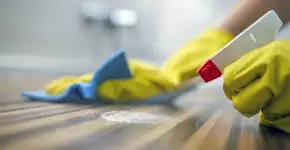 Como fazer produtos de limpeza para economizar no seu bolso