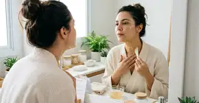 Como usar gelatina para restaurar a firmeza da pele do pescoço?