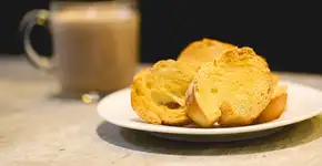 Torrada de leite: o café da manhã perfeito em poucos minutos