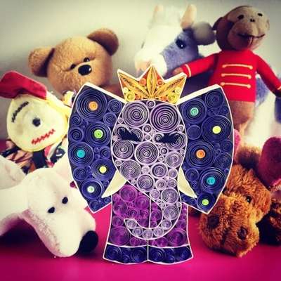 Mulher largou o emprego para se dedicar a arte (Reprodução/Instagram) 