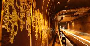 Conheça Alexandre Orion, o grafiteiro que faz arte com poluição