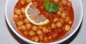 Strogonoff de grão-de-bico bem fácil de fazer