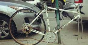 Estudante cria campanha para remover bikes abandonadas em NY