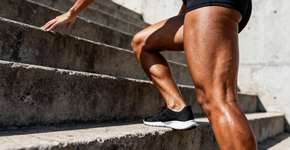 Subir escada todo dia faz isso com suas pernas e ninguém te contou