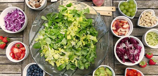 Salada de hortelã para refrescar; veja a receita