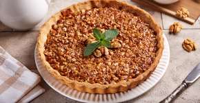 Aprenda a fazer torta de caramelo crocante sem forno