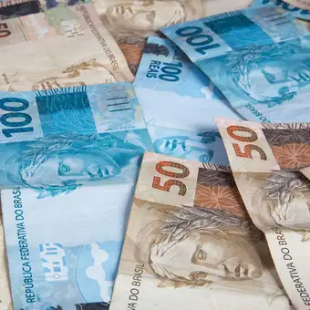 Featured mobile: O truque que os milionários usam e você nunca ouviu falar: como multiplicar dinheiro sem ganhar mais